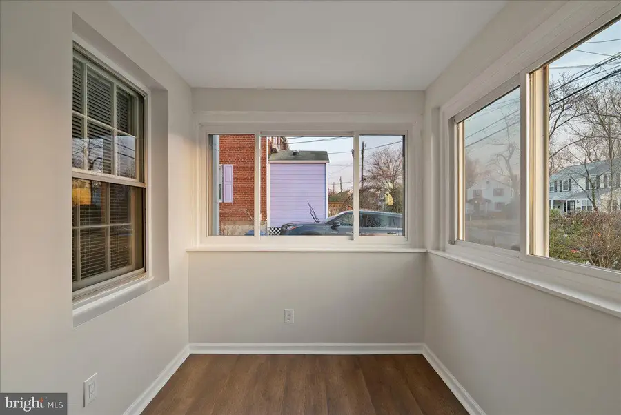 2716 Jefferson Dr, Alexandria, VA 22303 - #3