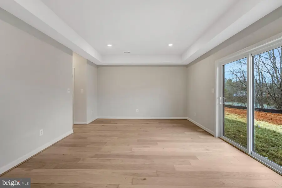 12507 League Ln, Fairfax, VA 22033 - Image #3