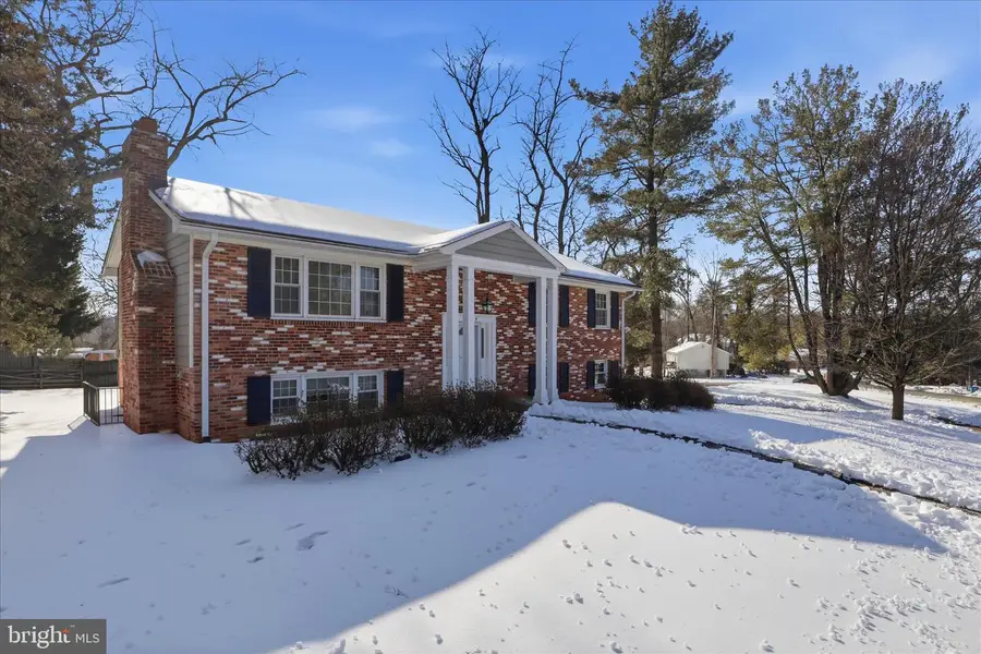 3519 Woodburn Rd, Annandale, VA 22003 - Image #2