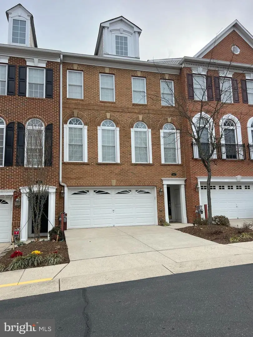 4017 Verret Dr #51, Fairfax, VA 22030 - Image #2