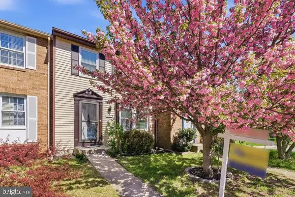 5331 Larochelle Ct, Alexandria, VA 22315 - #2