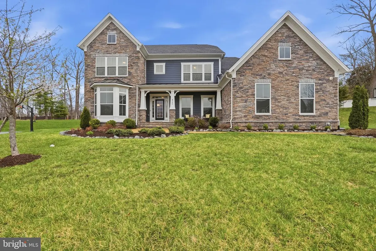 8940 Silvan Woods Ct, Fairfax, VA 22031 - #1