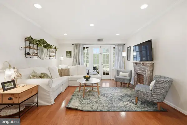 8231-k Kings Charter Ln #108, SPRINGFIELD, VA 22152