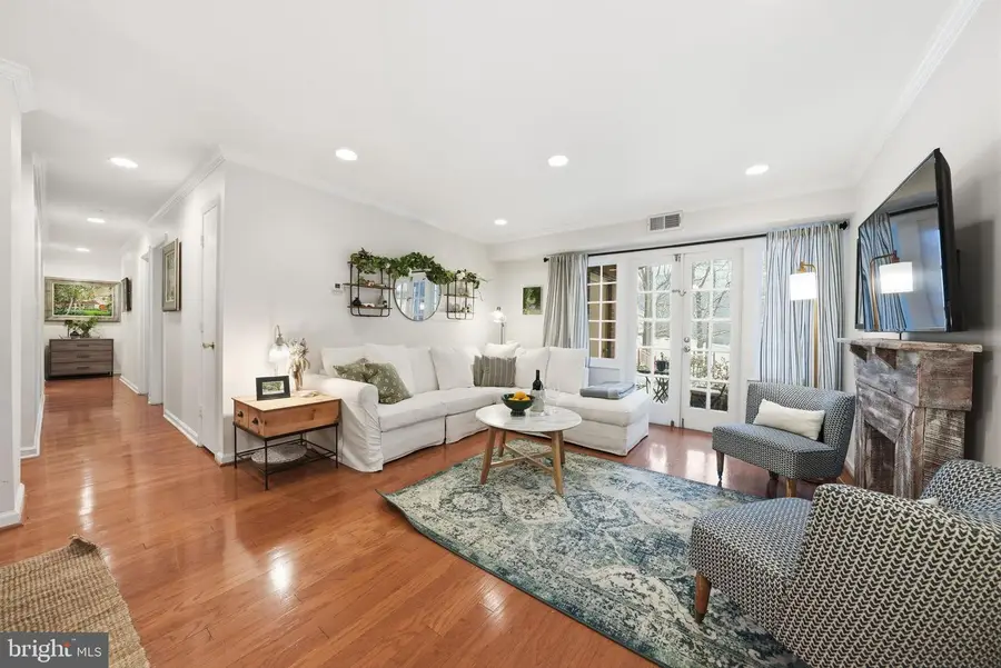 8231-k Kings Charter Ln #108, Springfield, VA 22152 - #3