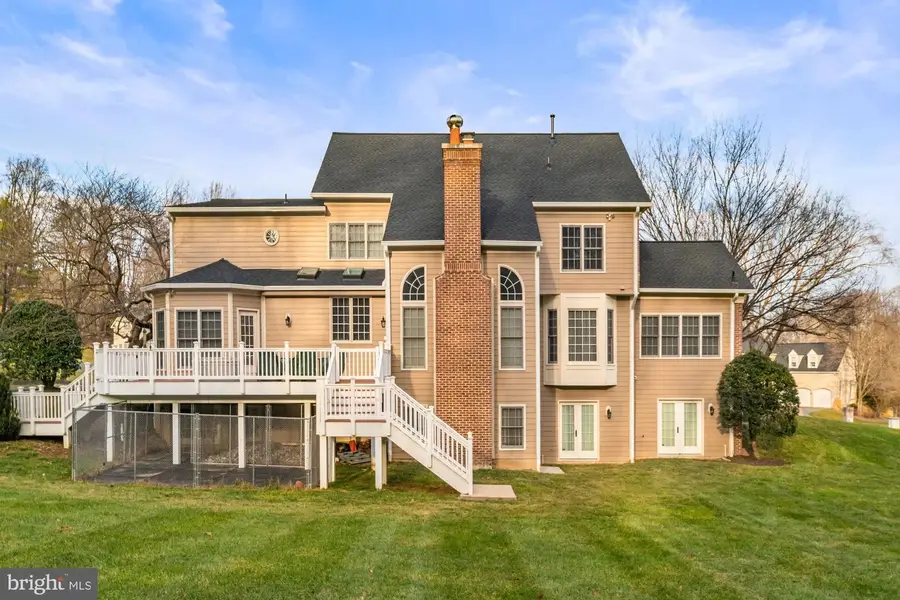 1424 Wynhurst Ln, Vienna, VA 22182 - #2