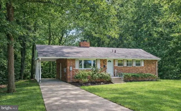 7112 Dalhouse St, SPRINGFIELD, VA 22151