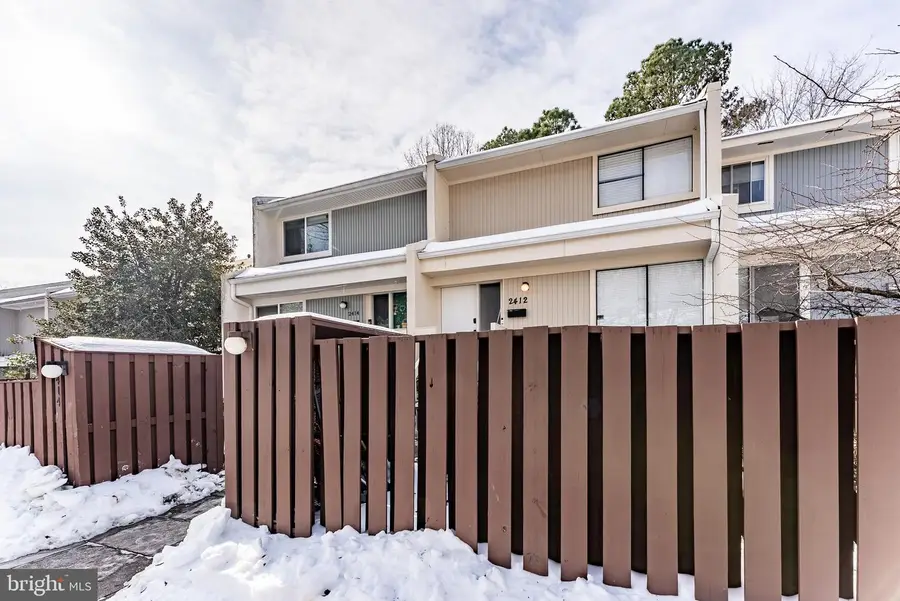 2412 Southgate Sq, Reston, VA 20191 - Image #2