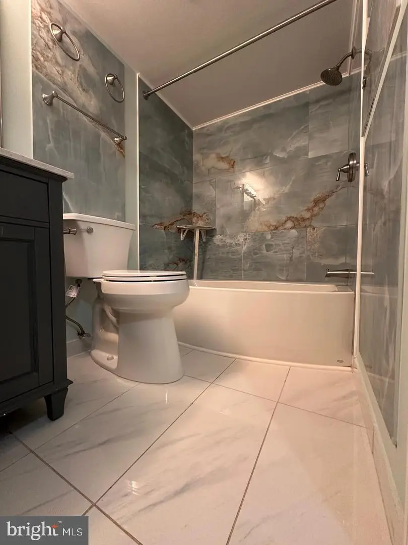 525 Florida Ave #202, Herndon, VA 20170 - Image #3