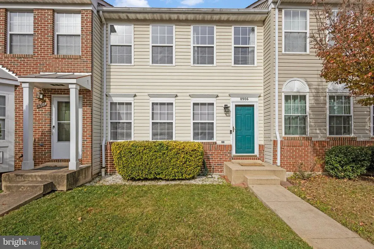8906 Royal Astor Way, Fairfax, VA 22031 - #1