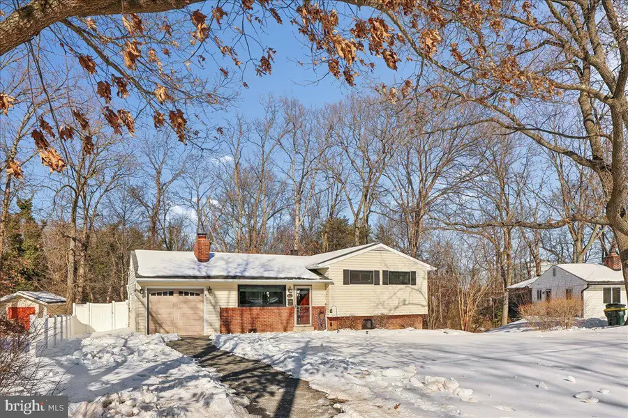 6816 Mayo Ct, Springfield, VA 22150 - #2