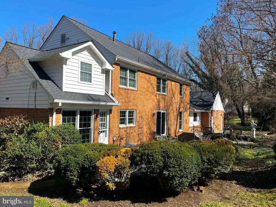 6547 Mapledale Ct, Falls Church, VA 22041 - #3