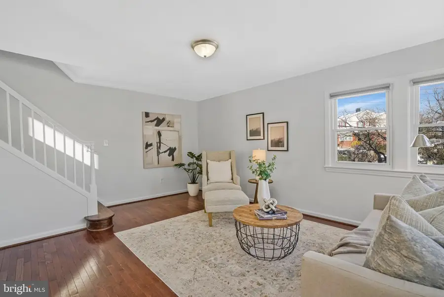 2509 Oberlin Dr, Alexandria, VA 22307 - Image #3