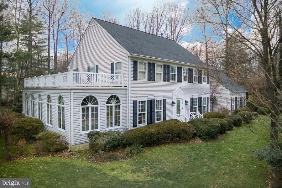 9723 S Park Cir, Fairfax Station, VA 22039 - #2