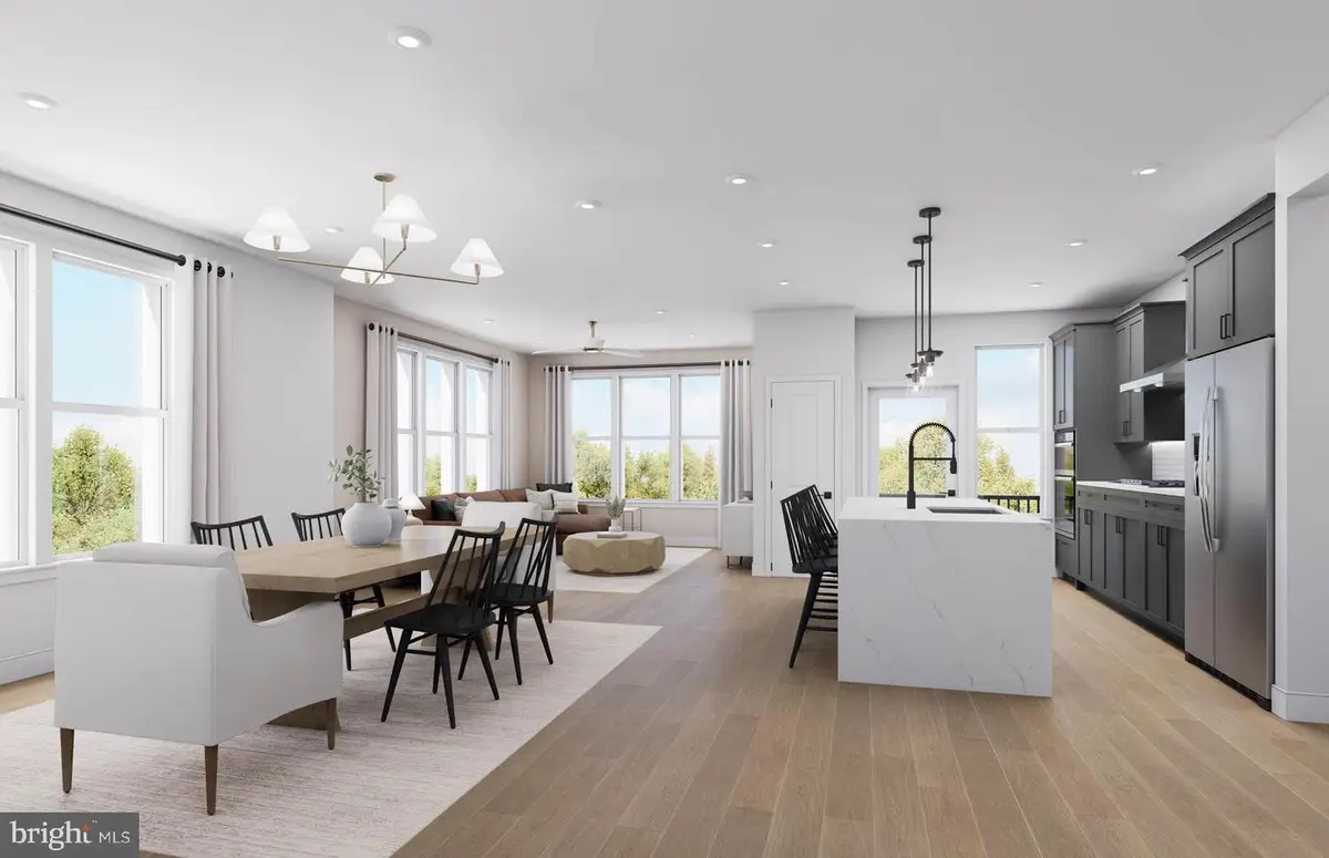 8131 Shining Star Ln #402, Vienna, VA 22182 - Image #1