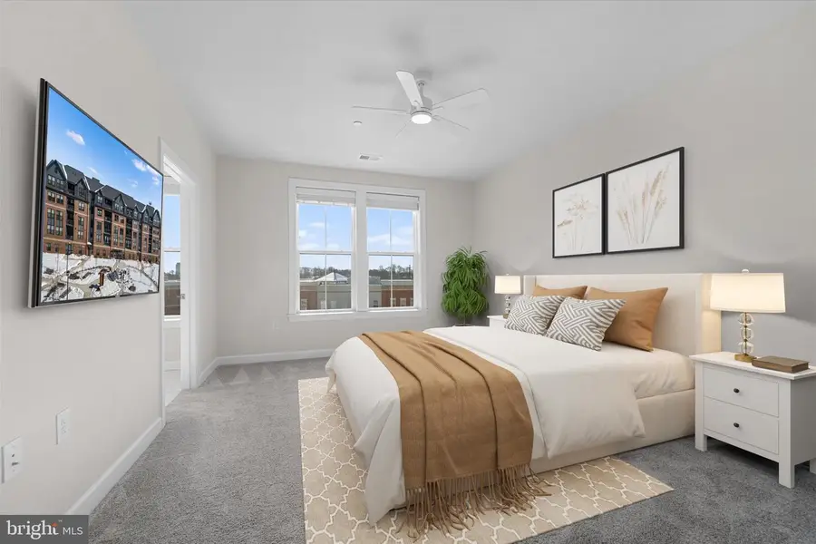 3927 Fair Ridge Dr #409, Fairfax, VA 22033 - Image #3