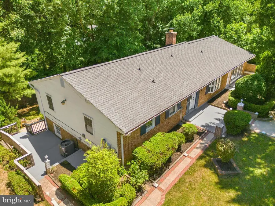 4915 Powell Rd, Fairfax, VA 22032 - #2
