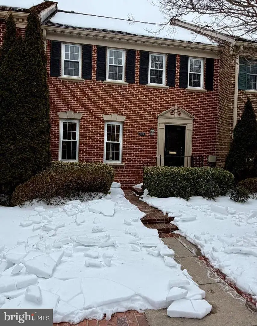 6634 Madison Mclean Dr, McLean, VA 22101 - Image #1