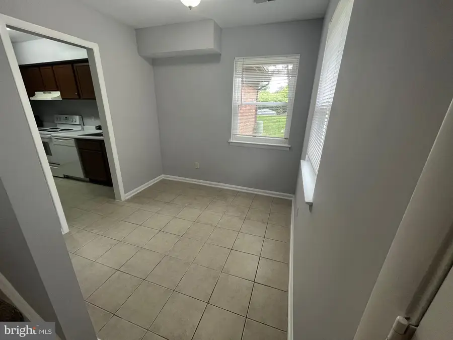 9505 Hagel Cir #01/b, Lorton, VA 22079 - #3