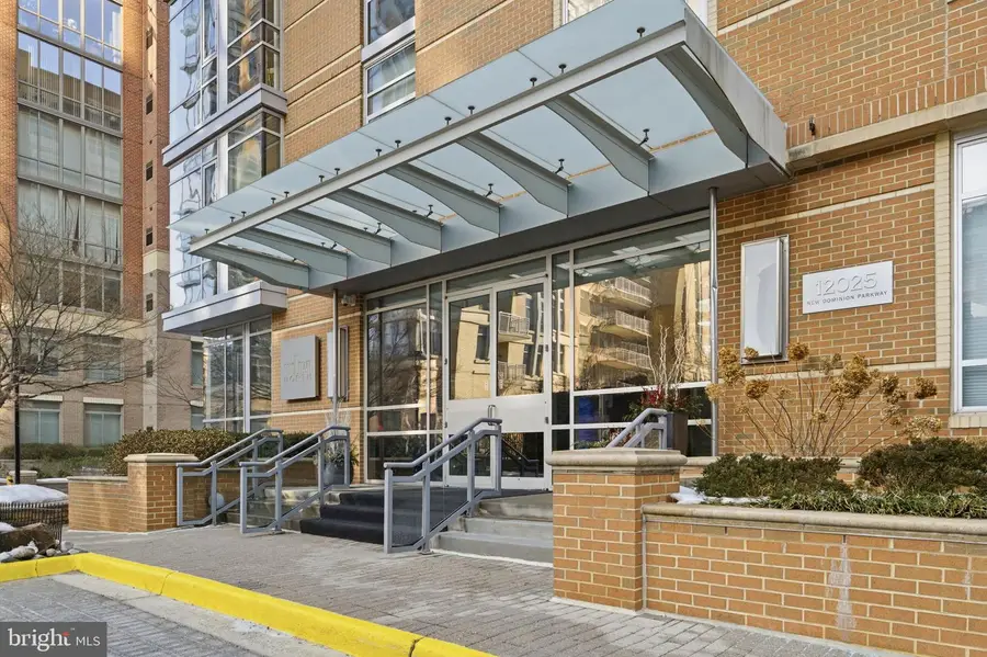 12025 New Dominion Pkwy #413, Reston, VA 20190 - #2