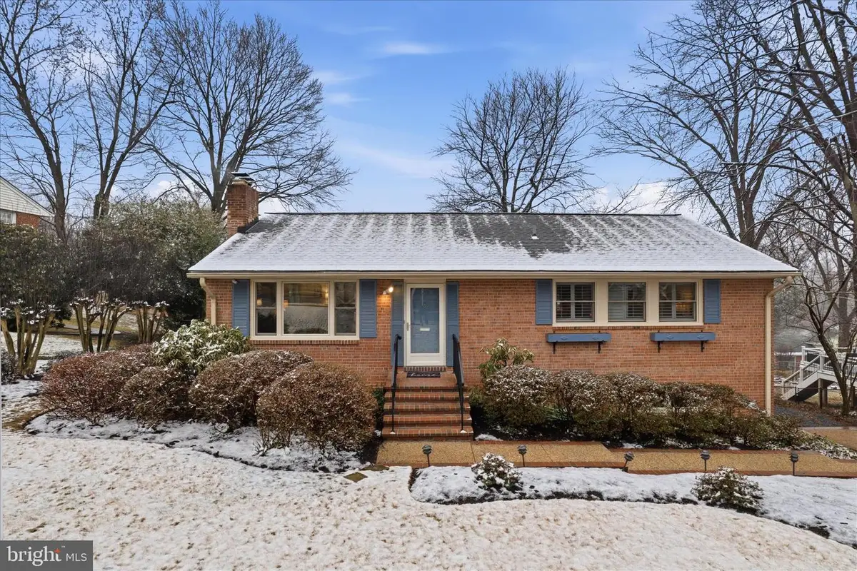 7921 Ellet Rd, Springfield, VA 22151 - #1