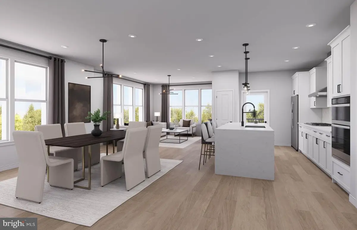 8131 Shining Star Ln #207, Vienna, VA 22182 - Image #1