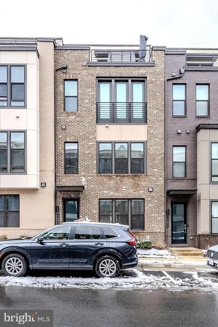 4653 Charger Pl, Chantilly, VA 20151 - #2