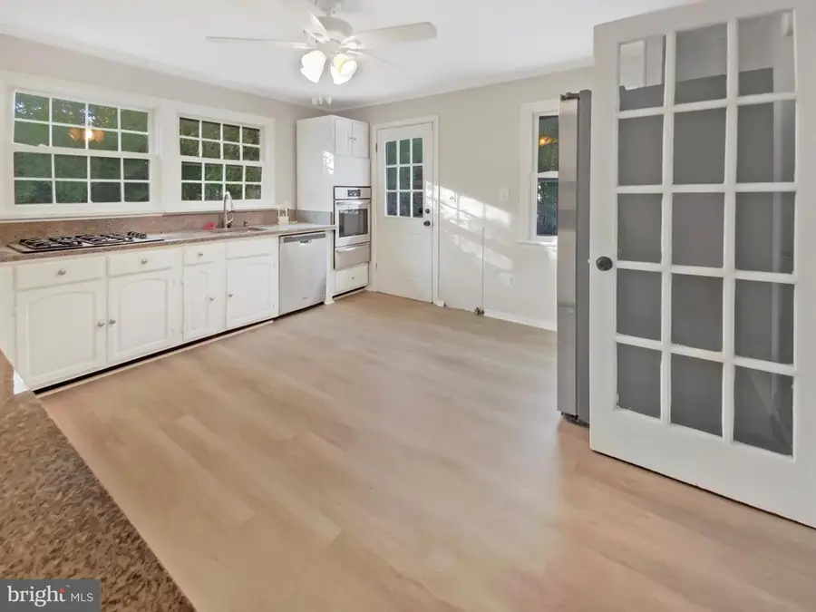 3118 Burgundy Rd, Alexandria, VA 22303 - #2