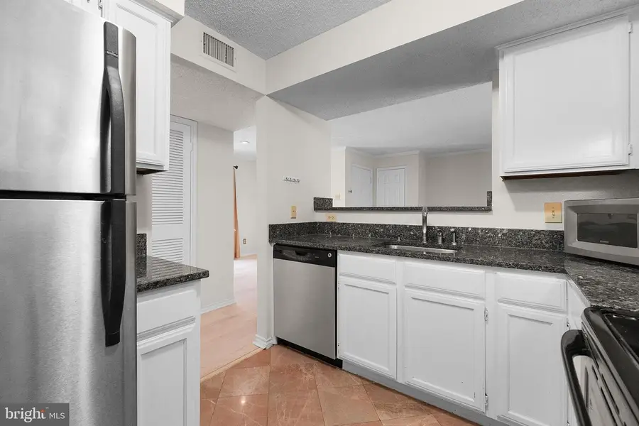 1517 Lincoln Way #204a, McLean, VA 22102 - Image #3