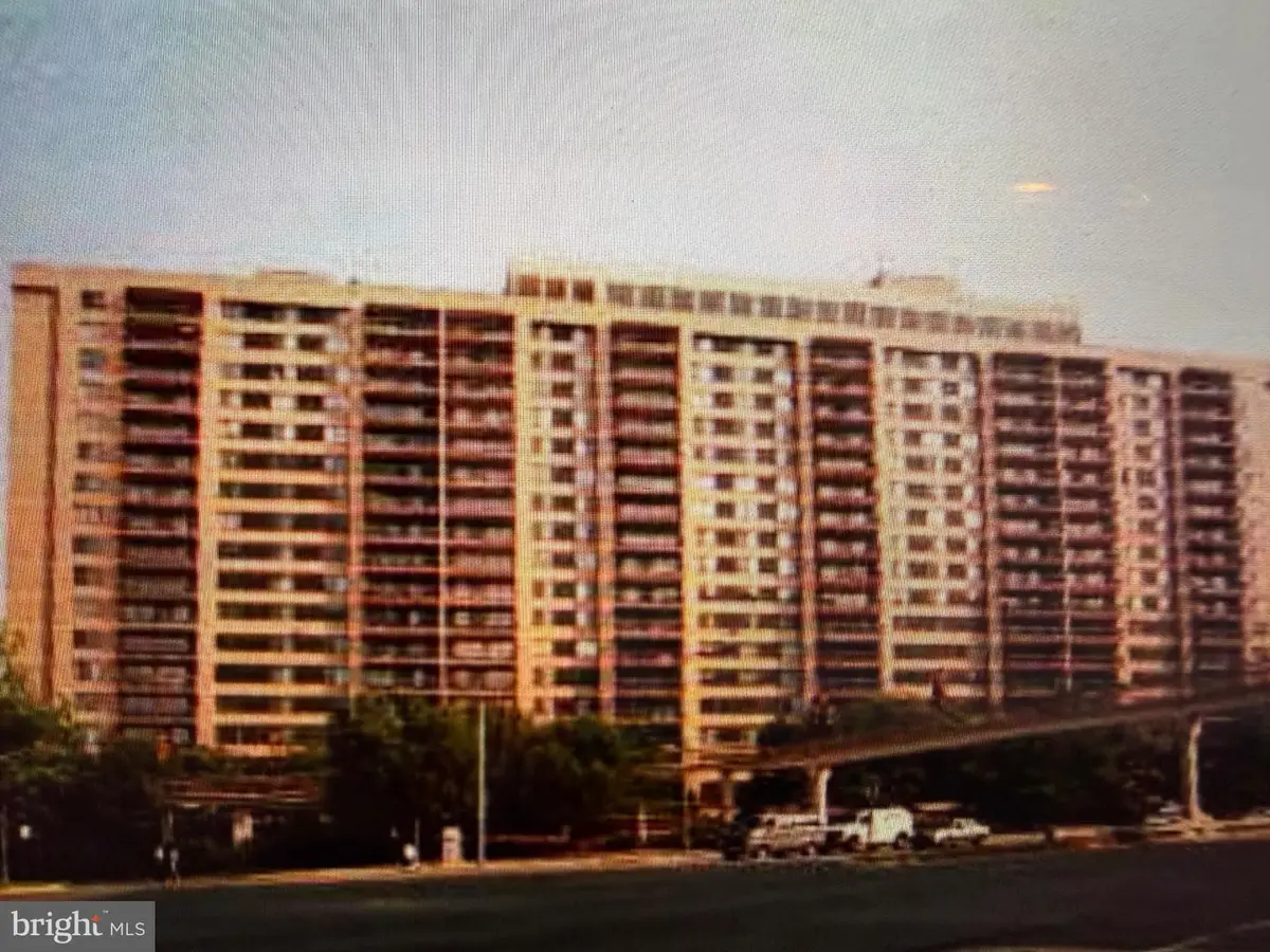 3709 S George Mason Dr #1014e, Falls Church, VA 22041 - Image #1