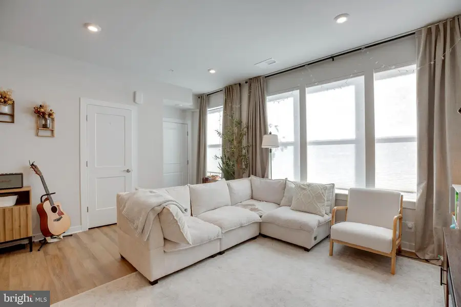 4614 Olivine Dr #85, Chantilly, VA 20151 - Image #2