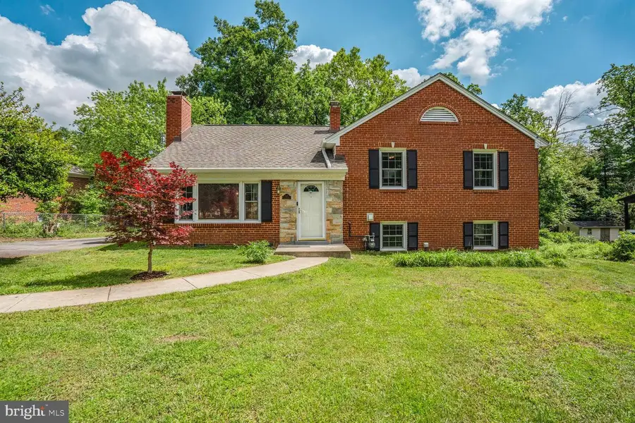 7039 Calamo St, Springfield, VA 22150 - #2