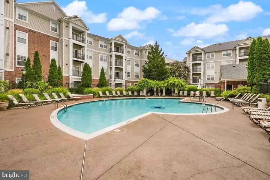 12909 Centre Park #102, Herndon, VA 20171 - Image #2