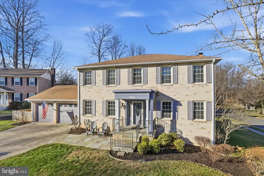 9712 Klimt Ct, Burke, VA 22015 - Image #2