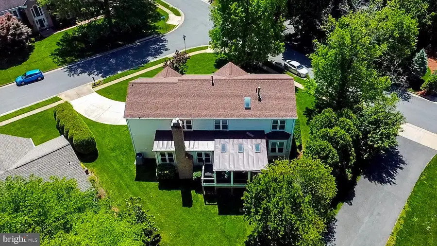 5408 Heatherford Ct, Fairfax, VA 22030 - Image #3