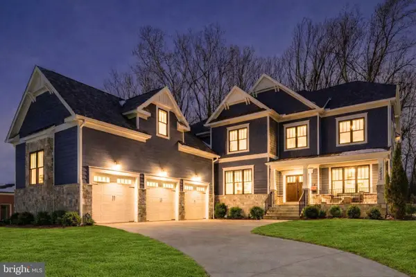 9222 Brian Dr, VIENNA, VA 22180