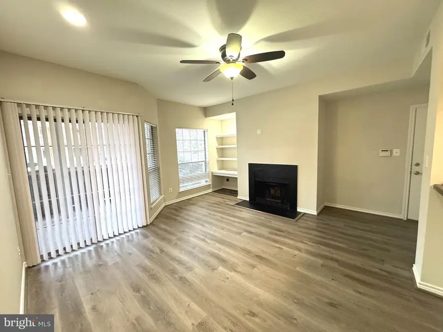 12154 Penderview Ter #1204, Fairfax, VA 22033 - #3