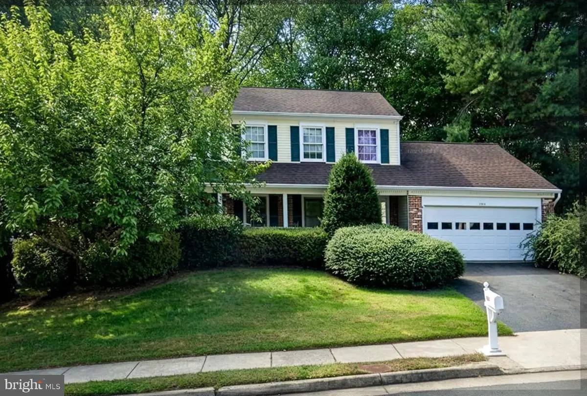 4634 Star Flower Dr, Chantilly, VA 20151 - Image #1