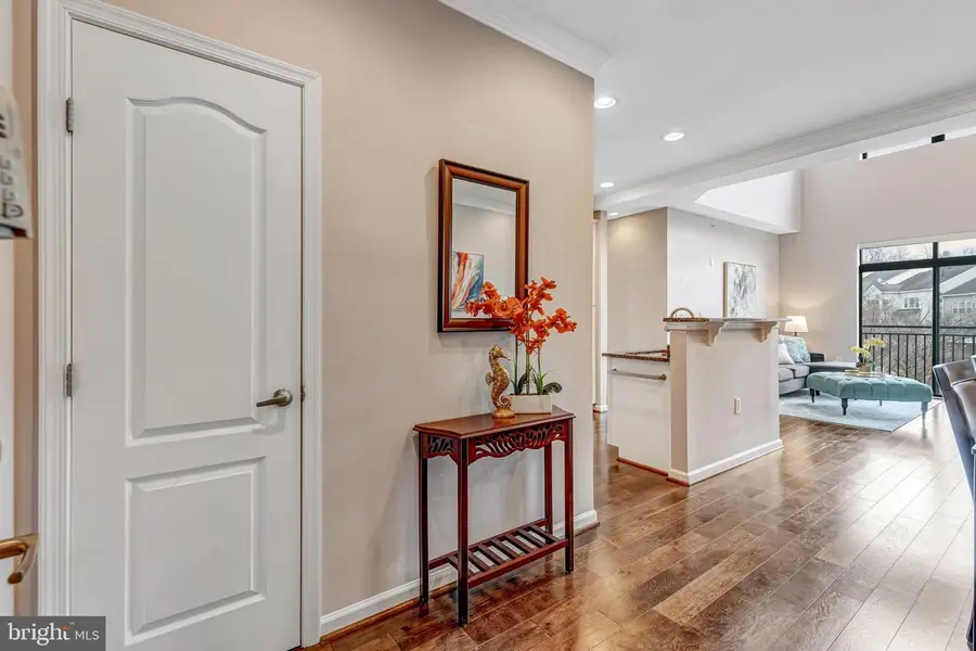 9000 Lorton Station Blvd #216, Lorton, VA 22079 - #2