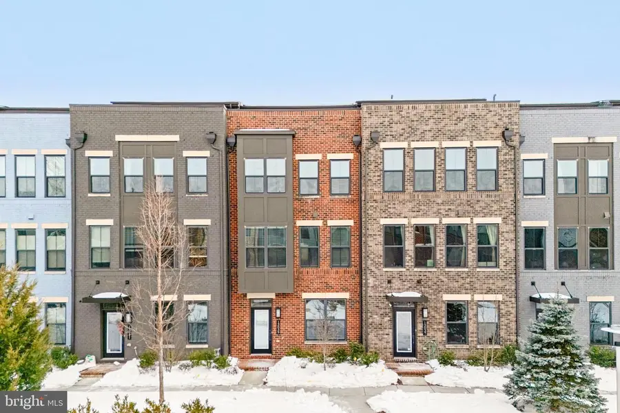 13039 Hattontown Sq, Herndon, VA 20171 - #2