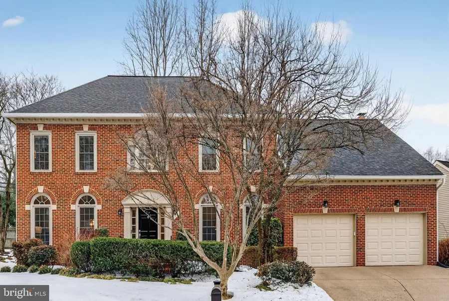 518 Brentwood Ct, Vienna, VA 22180 - #2