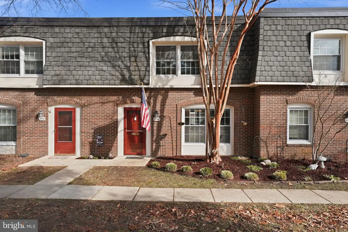 8142 Carrleigh Pkwy #126, Springfield, VA 22152 - #1