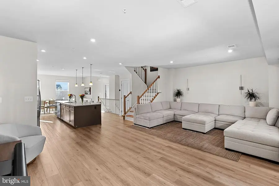 14522 George Carter Way, Chantilly, VA 20151 - #2