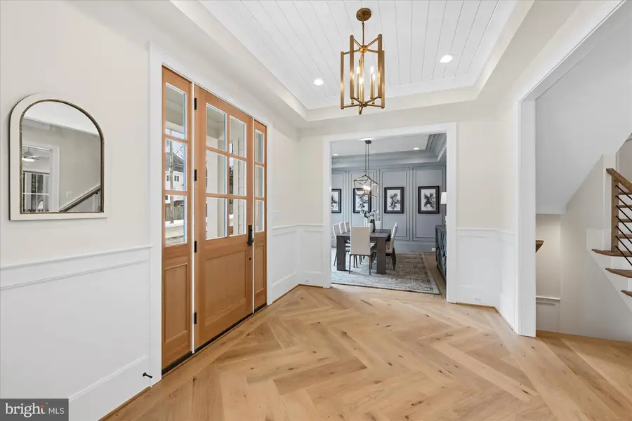 6804 Montour Dr, Falls Church, VA 22043 - #3