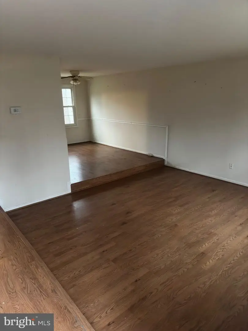 12637 Etruscan Dr, Herndon, VA 20171 - #2