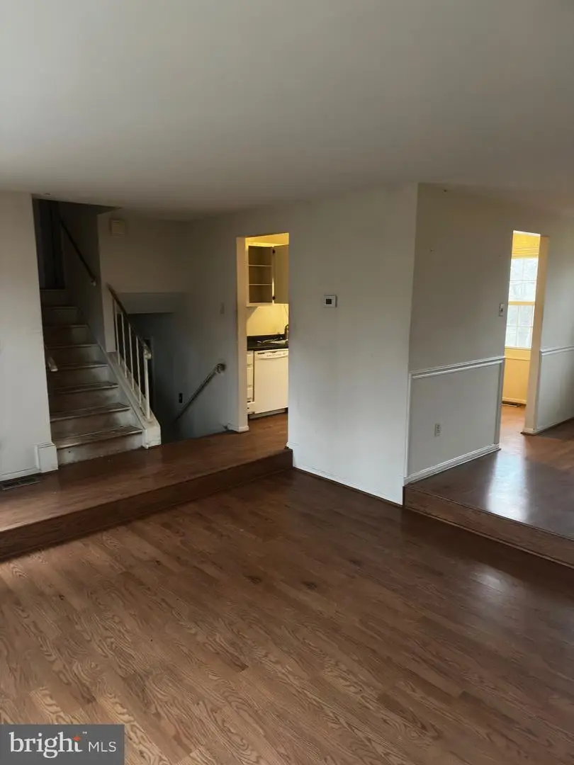 12637 Etruscan Dr, Herndon, VA 20171 - #3