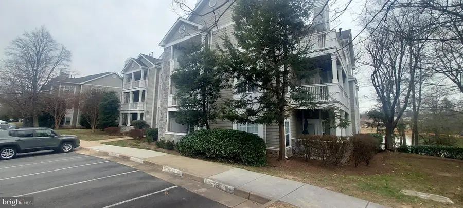 1716 Lake Shore Crest Dr #22, Reston, VA 20190 - #2