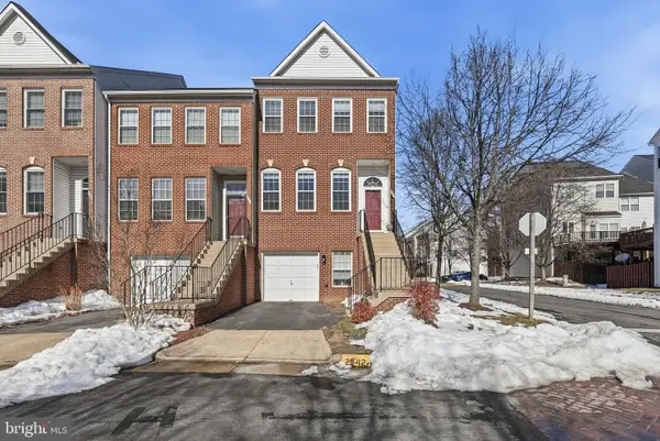 2542 James Monroe Cir, HERNDON, VA 20171