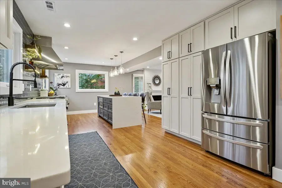 2111 Lirio Ct, Reston, VA 20191 - #3