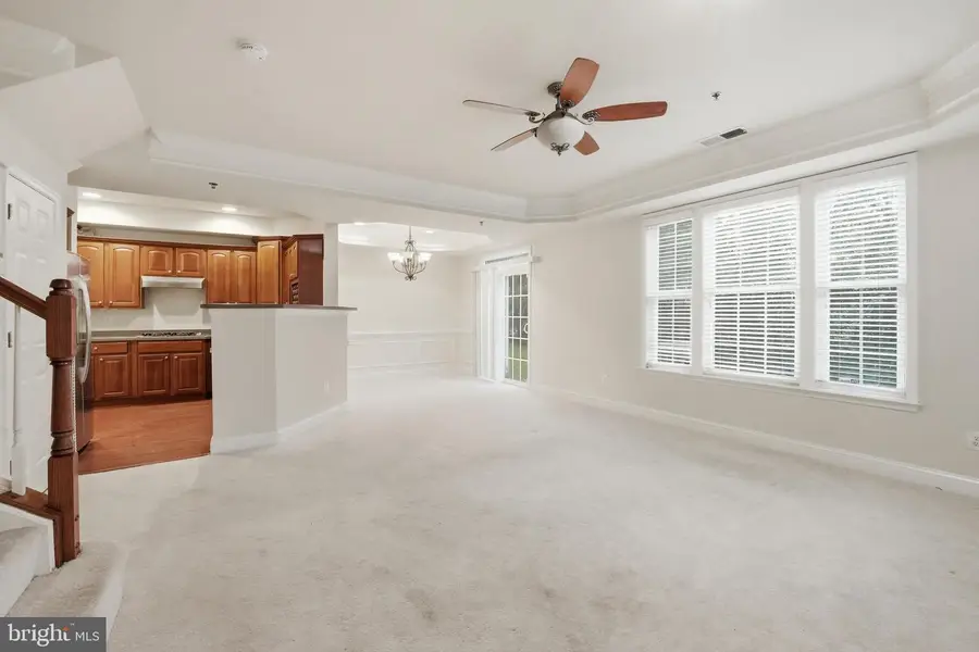 3553 Huntley Manor Ln, Alexandria, VA 22306 - #2