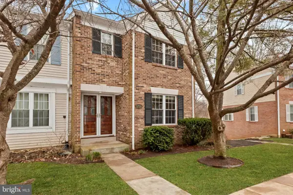5759 Heritage Hill Dr, ALEXANDRIA, VA 22310